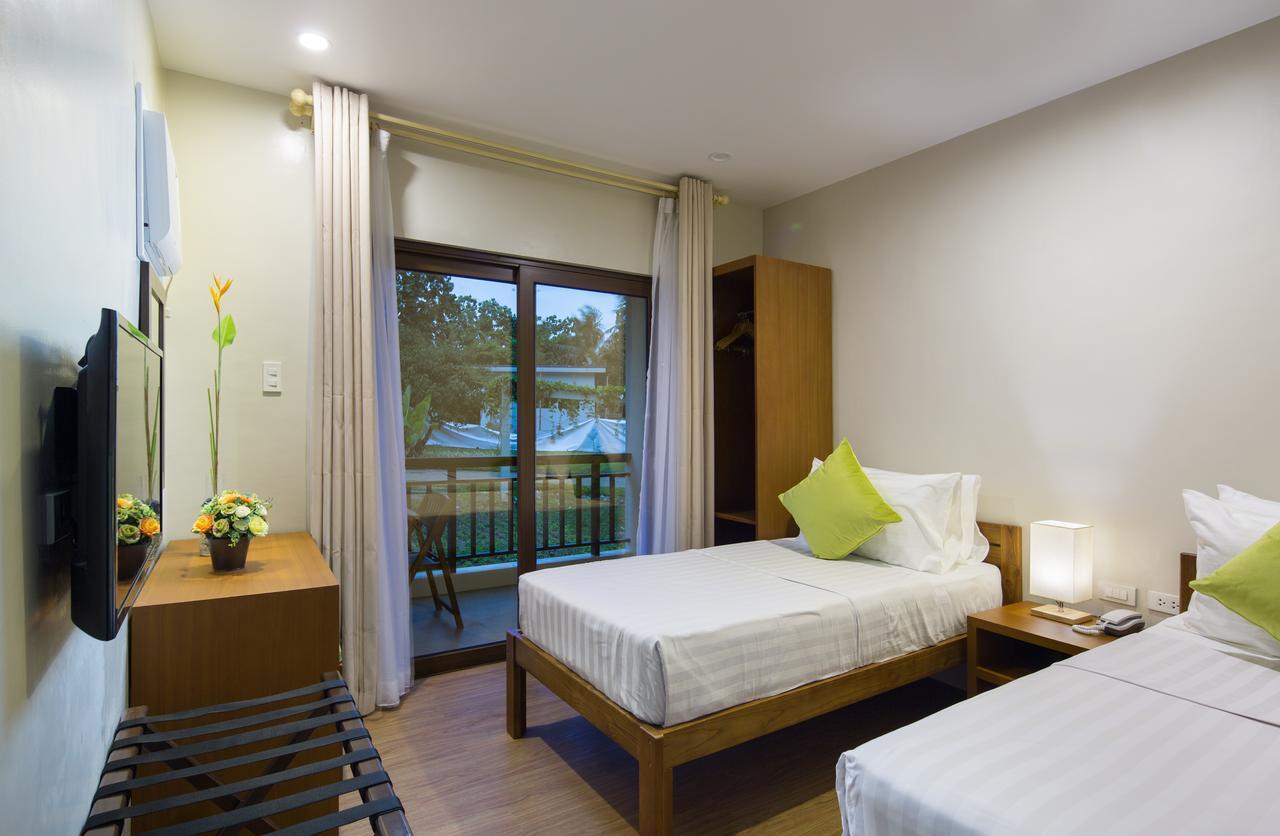Solina Beach & Nature Resort Carles Экстерьер фото